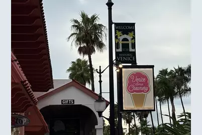 20219 Tesoro  Pool Drive, Venice, FL 34293 - Photo 94