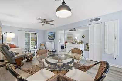 649 Tamiami Trail S #306, Venice, FL 34285 - Photo 8