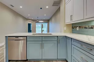 1951 San Silvestro Dr, Venice, FL 34285 - Photo 14