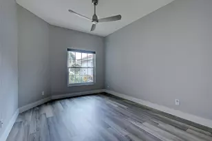 1951 San Silvestro Dr, Venice, FL 34285 - Photo 30