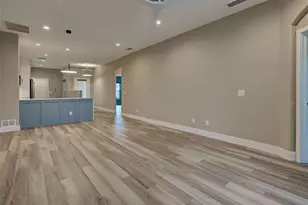 1951 San Silvestro Dr, Venice, FL 34285 - Photo 18