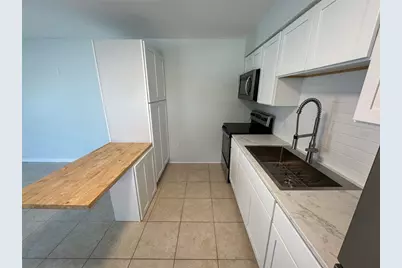 215 Park Boulevard S #A, Venice, FL 34285 - Photo 4
