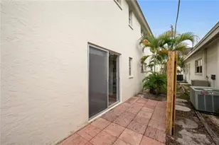 528 Barcelona Ave, Venice, FL 34285 - Photo 22