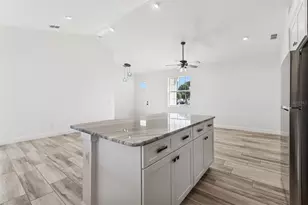 1420 E Gate Dr, Venice, FL 34285 - Photo 20
