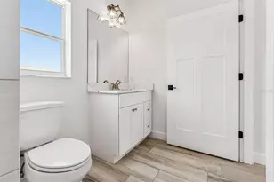 1420 E Gate Dr, Venice, FL 34285 - Photo 38