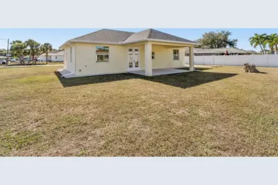 1420 E Gate Drive, Venice, FL 34285 - Photo 40