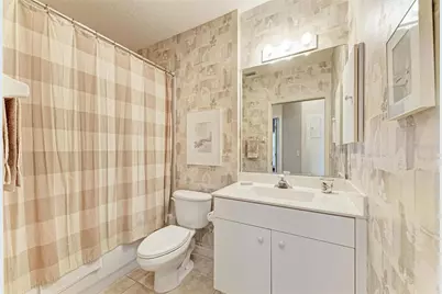 416 Laurel Lake Drive #202, Venice, FL 34292 - Photo 36