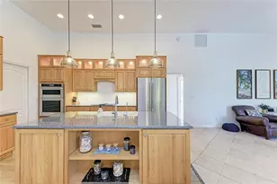 1333 Oak Point Ct, Venice, FL 34292 - Photo 18