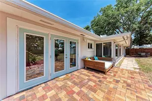 4616 Leeta Ln, Sarasota, FL 34234 - Photo 36