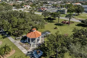 332 Pensacola Rd, Venice, FL 34285 - Photo 36