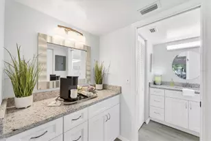 454 Cerromar Rd, Venice, FL 34293 - Photo 18