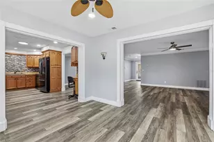 2226 Heron Cir, Clearwater, FL 33762 - Photo 12