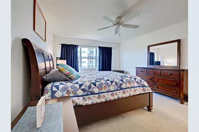 244 Saint Augustine Avenue #204, Venice, FL 34285 - Photo 12