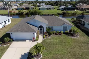 13 Bunker Pl, Rotonda West, FL 33947 - Photo 1