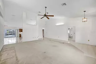 1008 Beckley Cir, Venice, FL 34292 - Photo 12