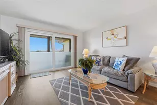 461 Airport Ave E, Venice, FL 34285 - Photo 4