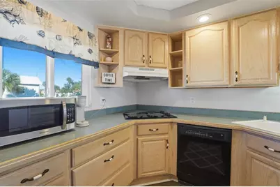 461 Airport Avenue E #106, Venice, FL 34285 - Photo 8