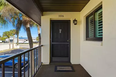 461 Airport Avenue E #106, Venice, FL 34285 - Photo 2