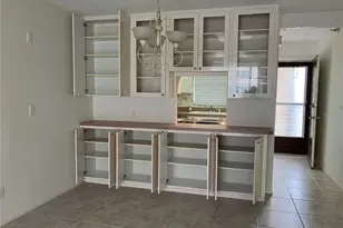 232 St Augustine Ave, Venice, FL 34285 - Photo 8