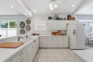 213 Venice Palms Blvd, Venice, FL 34292 - Photo 4