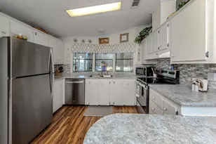 579 Portside Dr, North Port, FL 34287 - Photo 10