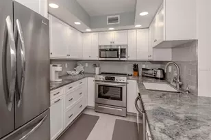 1555 Tarpon Center Dr, Venice, FL 34285 - Photo 16