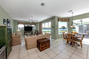 853 Hillcrest Dr, Nokomis, FL 34275 - Photo 12