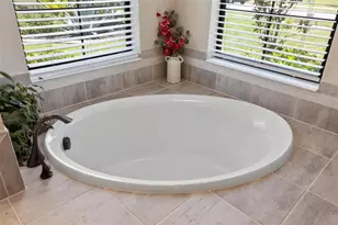 20443 Cristoforo Pl, Venice, FL 34293 - Photo 14