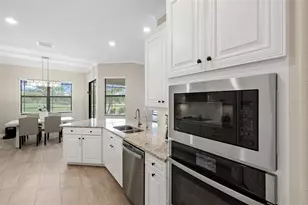 20443 Cristoforo Pl, Venice, FL 34293 - Photo 6