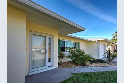 1350 Lakeside Drive, Venice, FL 34293 - Photo 2