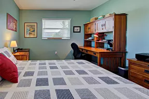 1350 Lakeside Dr, Venice, FL 34293 - Photo 32