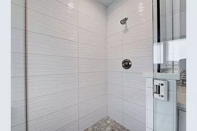 153 Hourglass Drive, Venice, FL 34293 - Photo 18