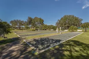 1833 Lancashire Dr, Venice, FL 34293 - Photo 58