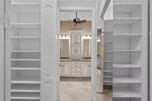 1833 Lancashire Dr, Venice, FL 34293 - Photo 18