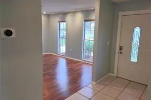 979 Nantucket Rd, Venice, FL 34293 - Photo 4