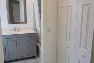 979 Nantucket Rd, Venice, FL 34293 - Photo 22