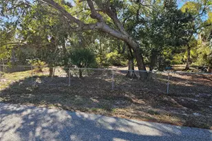 17461 Wellsley Ave, Port Charlotte, FL 33954 - Photo 6