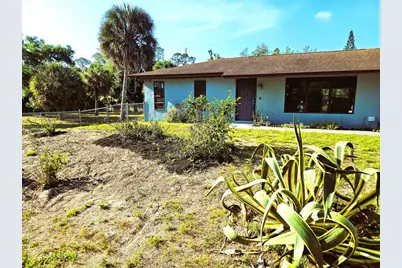 17461 Wellsley Avenue, Port Charlotte, FL 33954 - Photo 2
