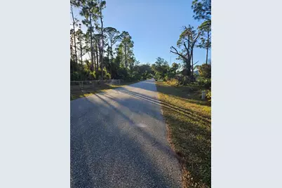 17461 Wellsley Avenue, Port Charlotte, FL 33954 - Photo 6