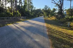 17461 Wellsley Ave, Port Charlotte, FL 33954 - Photo 6