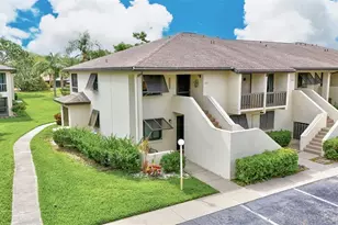 4646 Longwater Chase, Sarasota, FL 34235 - Photo 10