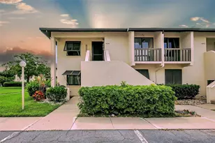 4646 Longwater Chase, Sarasota, FL 34235 - Photo 10