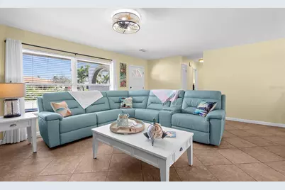 201 Cavallini Drive, Nokomis, FL 34275 - Photo 2