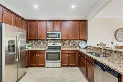 19396 Nearpoint Drive, Venice, FL 34292 - Photo 2