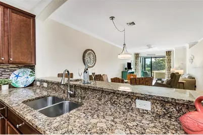 19396 Nearpoint Drive, Venice, FL 34292 - Photo 12