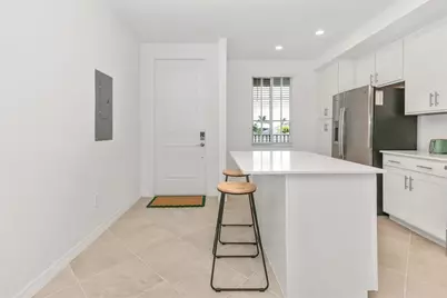 12320 Wellen Golf Street #204, Venice, FL 34293 - Photo 4