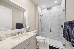 18567 Dayspring Pl, Venice, FL 34293 - Photo 12