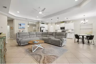 11610 Marathon Circle, Venice, FL 34293 - Photo 14