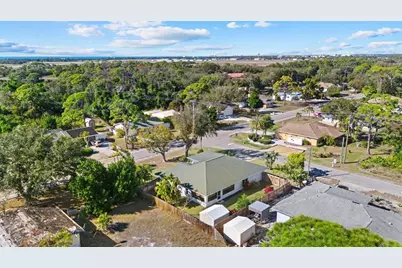 2701 Shamrock Drive, Venice, FL 34293 - Photo 36