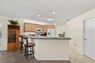 2701 Shamrock Drive, Venice, FL 34293 - Photo 12